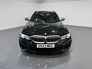 Used 2022 BMW 3 Series Touring Black - Interior and Exterior details 2