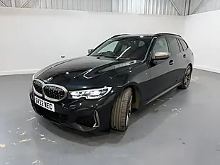 Used 2022 BMW 3 Series Touring Black - Interior and Exterior details 3