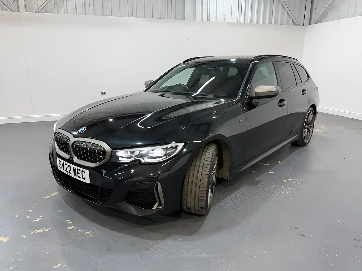 Used 2022 BMW 3 Series Touring Black - Interior and Exterior details 3
