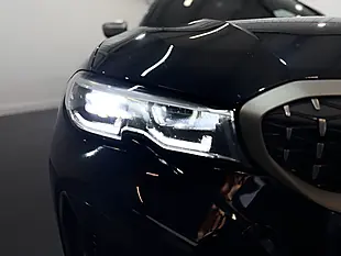 Used 2022 BMW 3 Series Touring Black - Interior and Exterior details 4