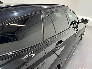 Used 2022 BMW 3 Series Touring Black - Interior and Exterior details 7
