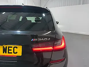 Used 2022 BMW 3 Series Touring Black - Interior and Exterior details 8