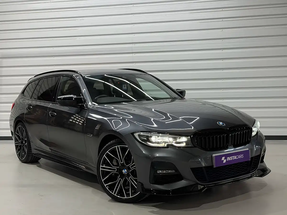 Used 2022 BMW 330e M Sport Mineral Grey - Interior and Exterior details 4