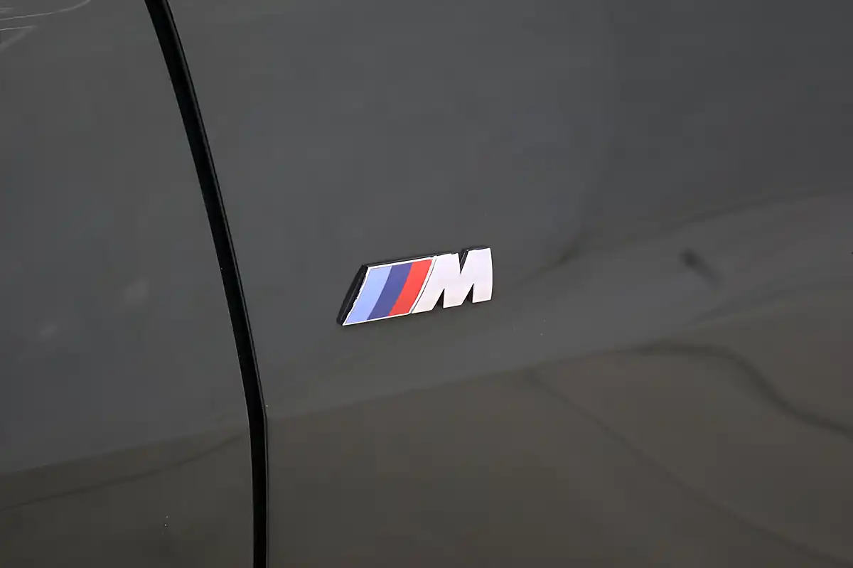 Used 2022 BMW 4 Series M Sport Green - Interior and Exterior details 11