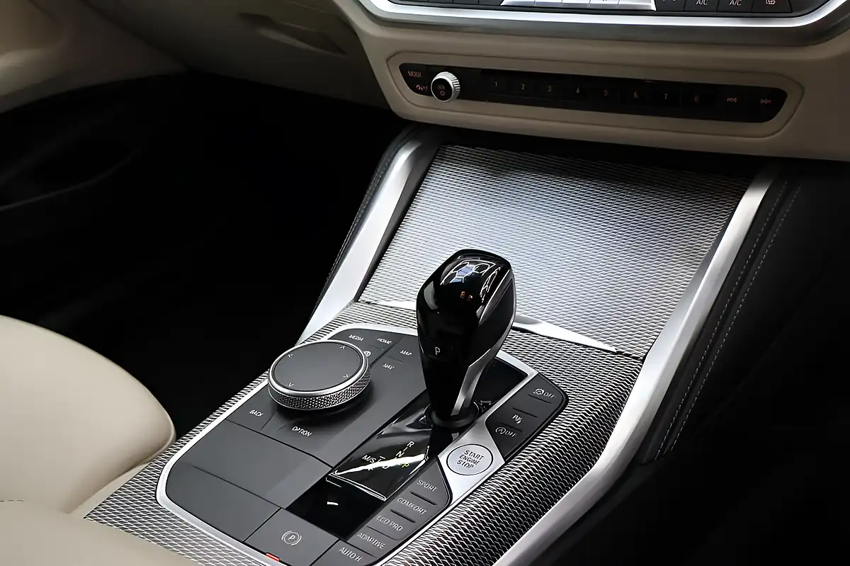 Used 2022 BMW 4 Series M Sport Green - Interior and Exterior details 13