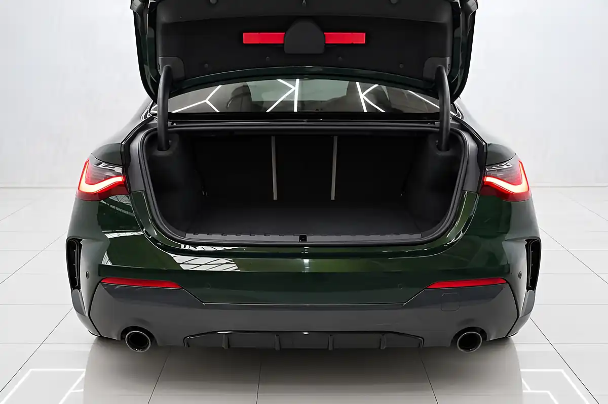 Used 2022 BMW 4 Series M Sport Green - Interior and Exterior details 7