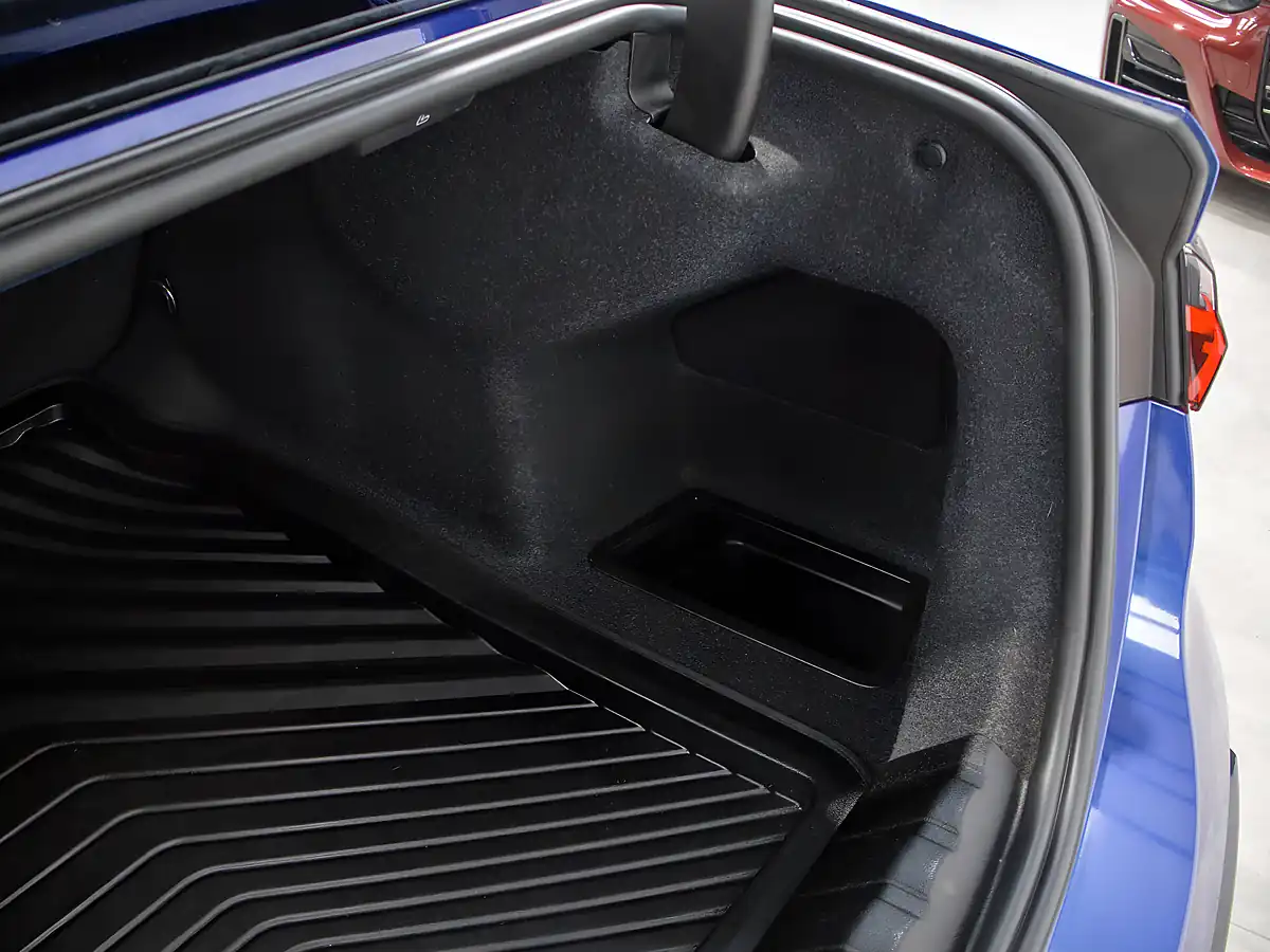 Used 2022 BMW 4 Series M Sport Portimao Blue - Interior and Exterior details 18