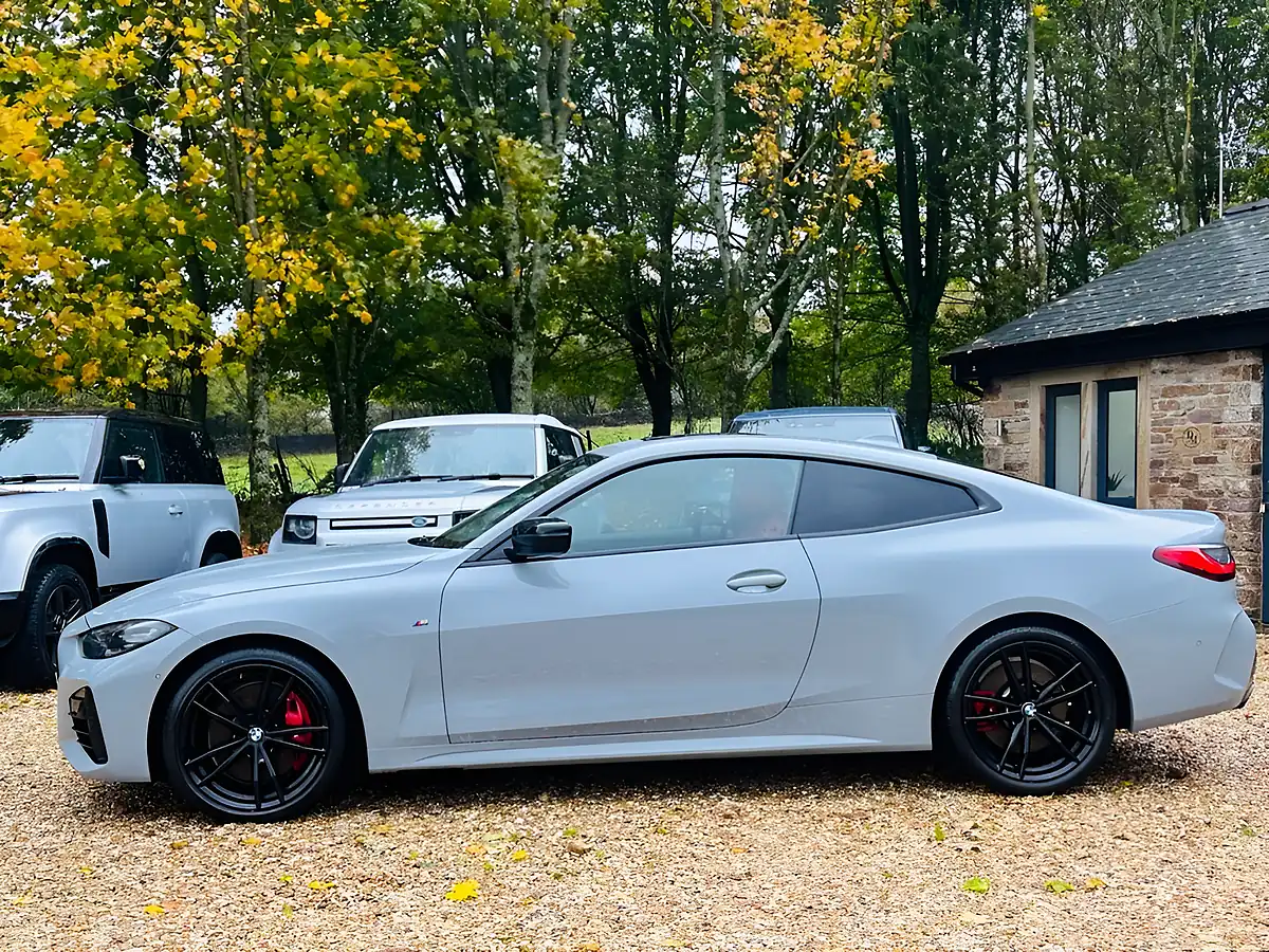 Used 2022 BMW 4 Series M440d Brooklands Grey - Interior and Exterior details 9