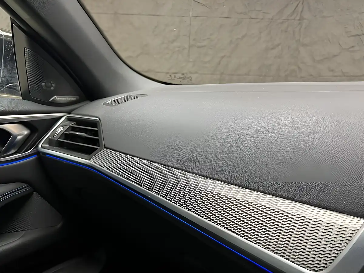 Used 2022 BMW 4 Series M440d Brooklyn Grey - Interior and Exterior details 16