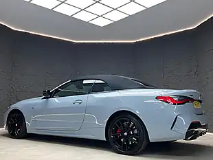 Used 2022 BMW 4 Series M440d Grey - Interior and Exterior details 3