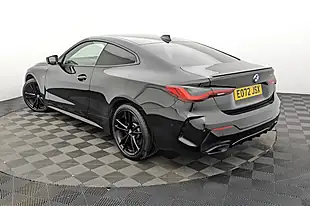 Used 2022 BMW 4 Series M440i Black - Interior and Exterior details 16
