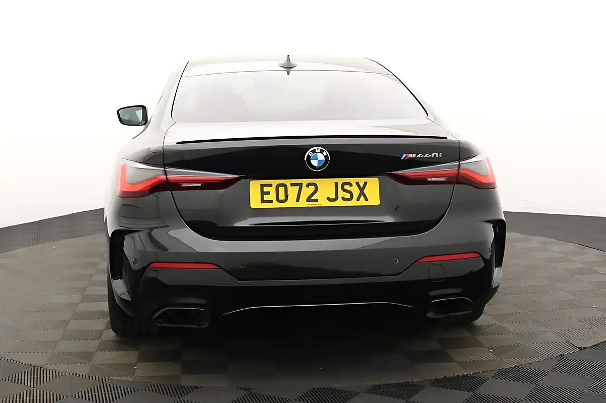 Used 2022 BMW 4 Series M440i Black - Interior and Exterior details 4