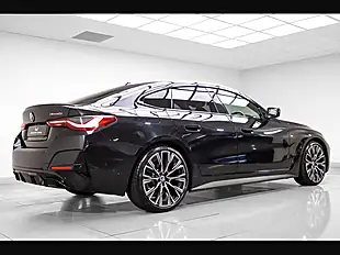 Used 2022 BMW 4 Series M440i Black - Interior and Exterior details 6