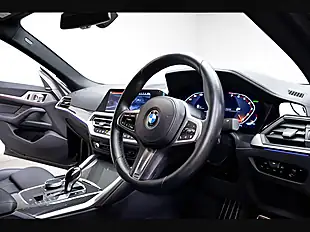 Used 2022 BMW 4 Series M440i Black - Interior and Exterior details 9