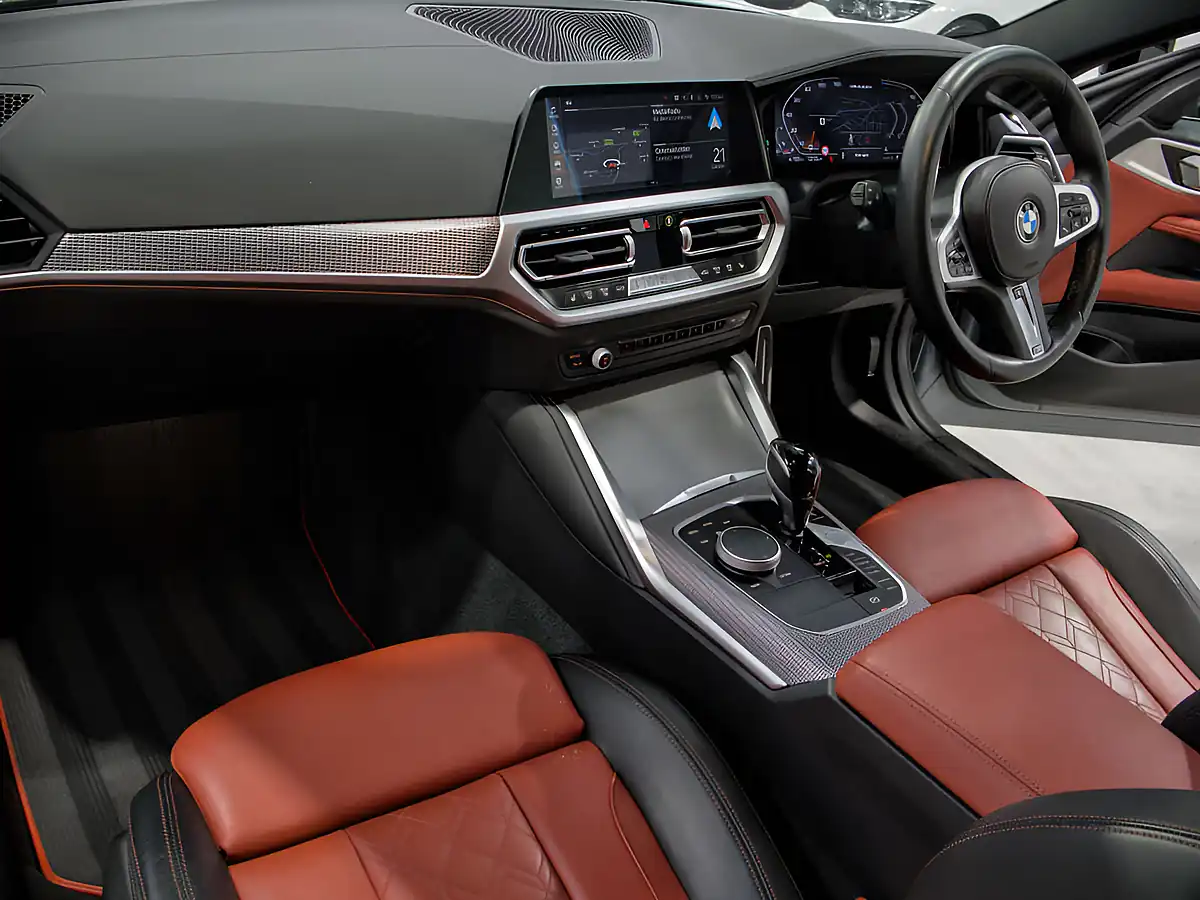 Used 2022 BMW 4 Series M440i Grey - Interior and Exterior details 11