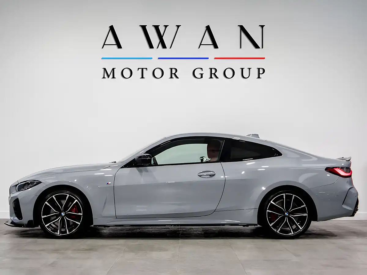 Used 2022 BMW 4 Series M440i Grey - Interior and Exterior details 7