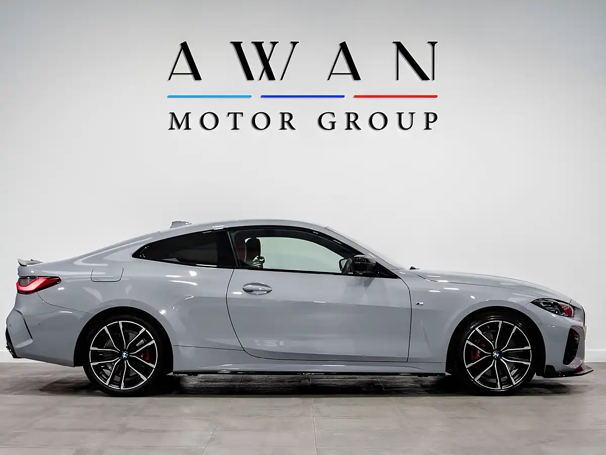 Used 2022 BMW 4 Series M440i Grey - Interior and Exterior details 8