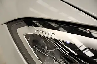 Used 2022 BMW 4 Series M440i White - Interior and Exterior details 11