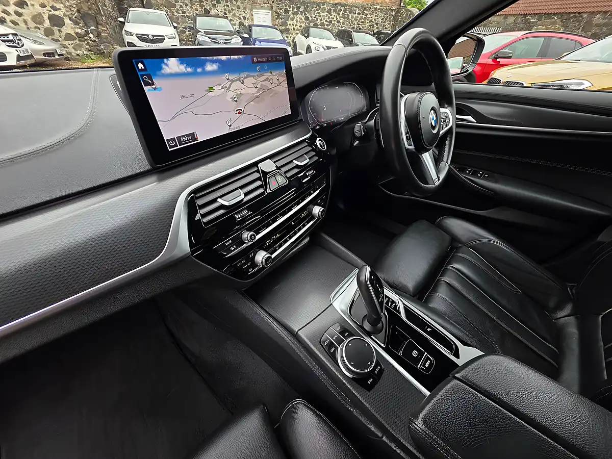 Used 2022 BMW 5 Series M Sport Phytonic Blue - Interior and Exterior details 11