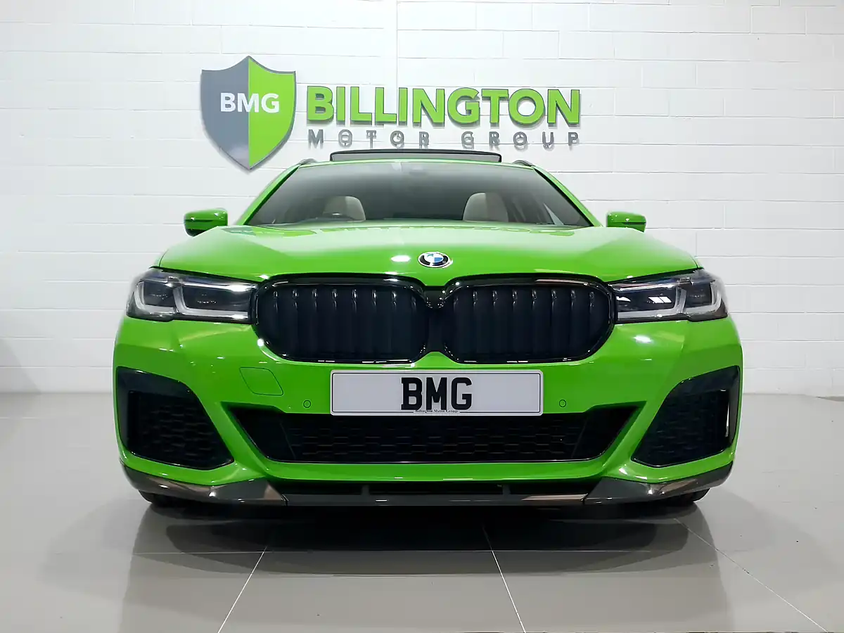 Used 2022 BMW 5 Series M Sport Touring Green - Interior and Exterior details 2