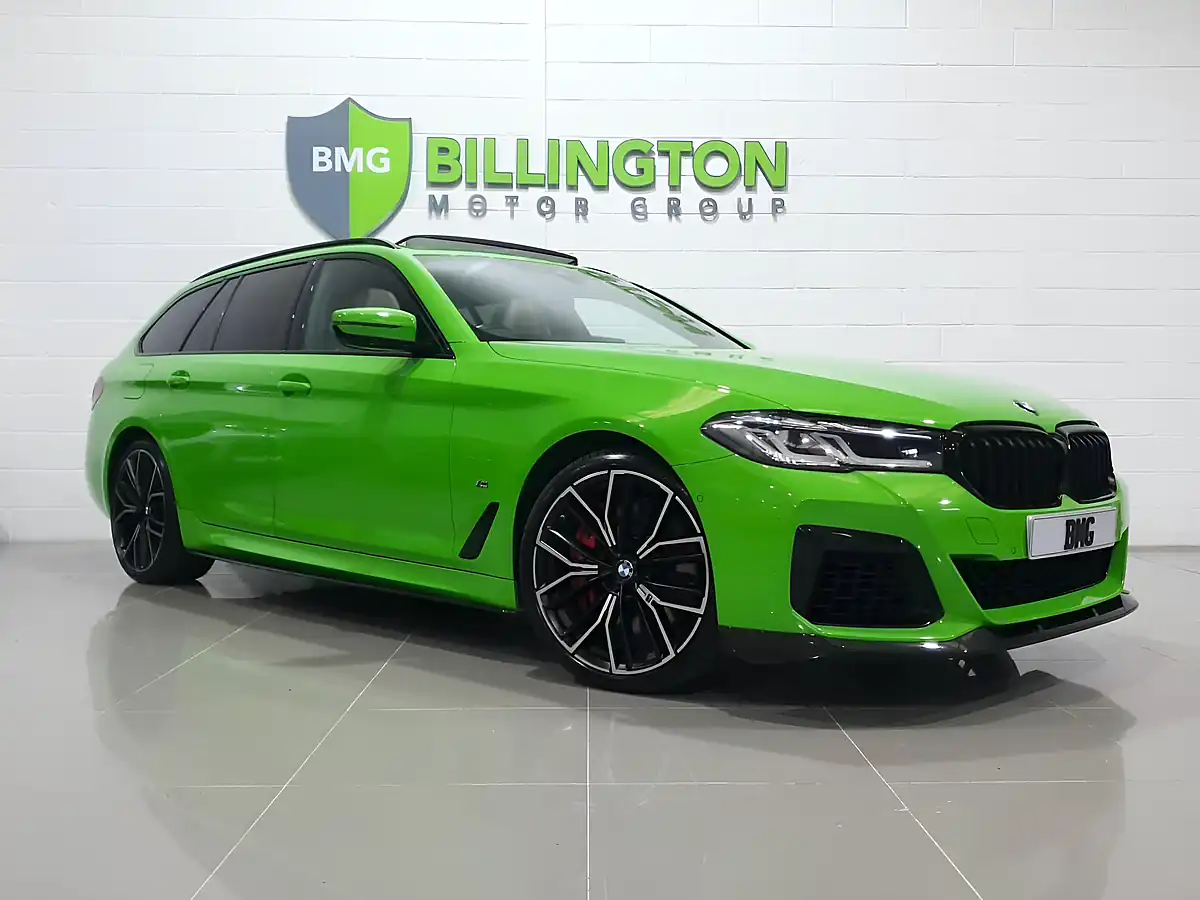 Used 2022 BMW 5 Series M Sport Touring Green - Interior and Exterior details 20