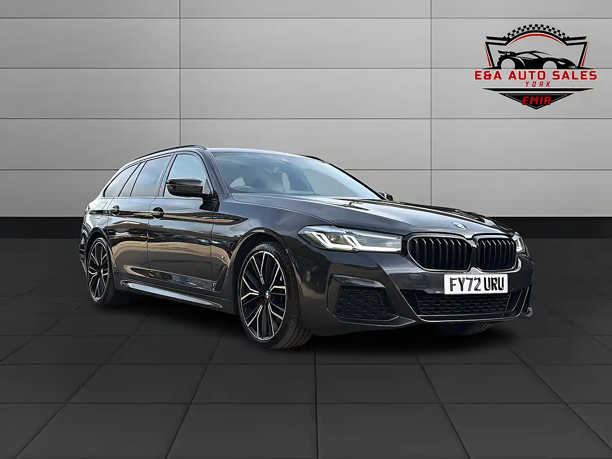 Used 2022 BMW 5 Series M Sport Touring Grey - Front View