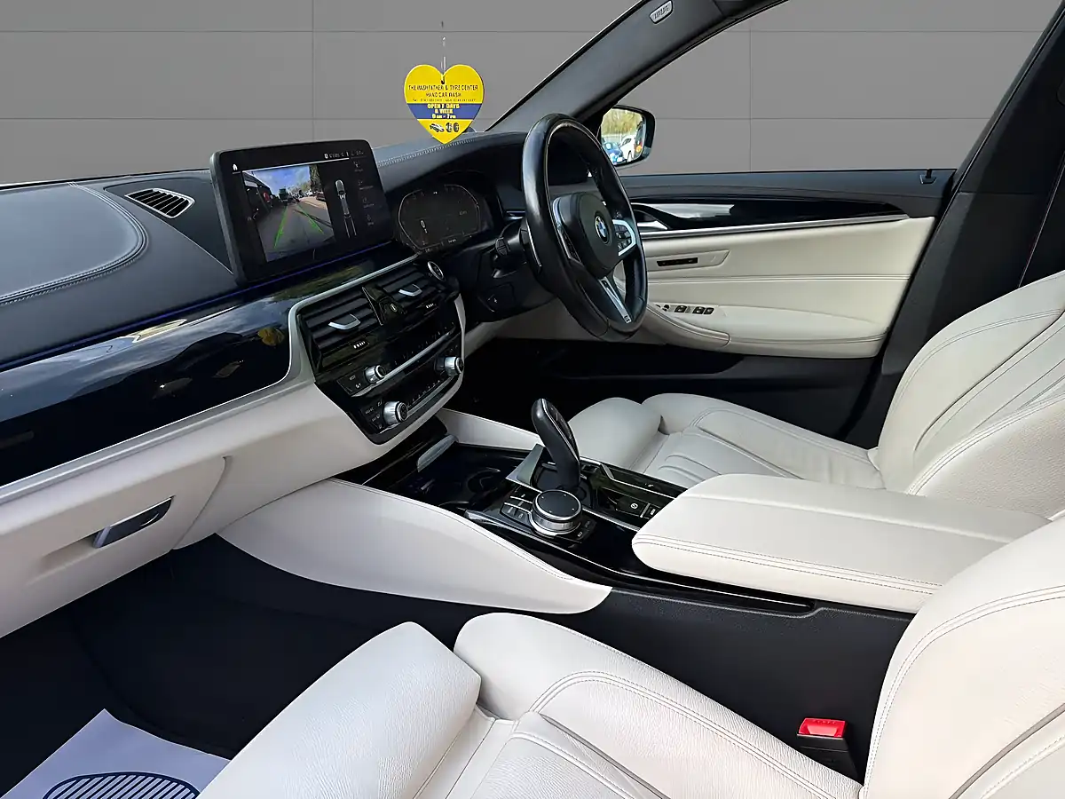 Used 2022 BMW 5 Series M Sport Touring Grey - Interior and Exterior details 16