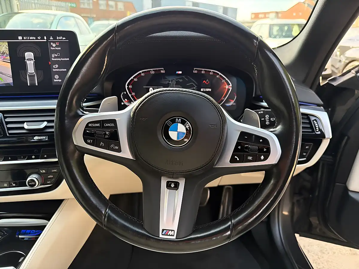 Used 2022 BMW 5 Series M Sport Touring Grey - Interior and Exterior details 17