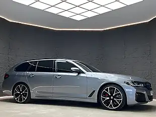 Used 2022 BMW 5 Series M Sport Touring Skyscraper Grey - Interior and Exterior details 11