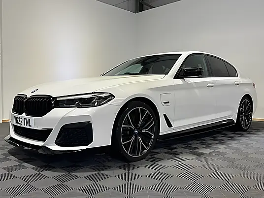 2022 BMW 5 Series 545e M Sport