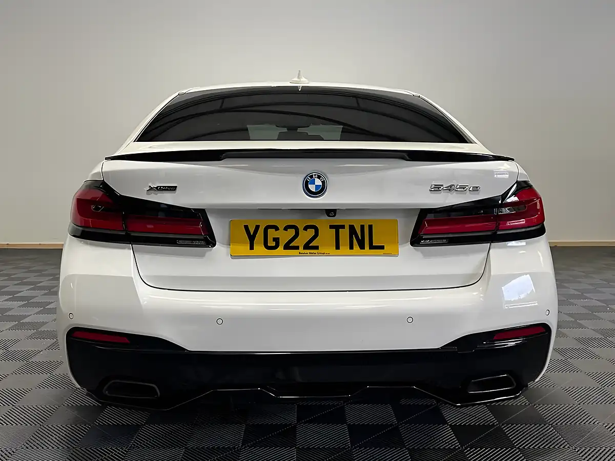 Used 2022 BMW 5 Series M Sport White - Interior and Exterior details 9