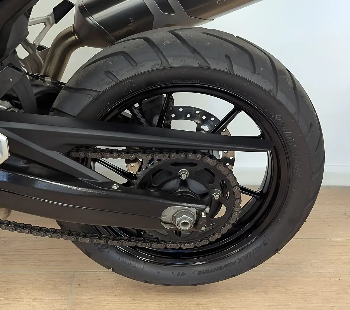 Used 2022 BMW F 750 Gs 750 Ls Black - Interior and Exterior details 13
