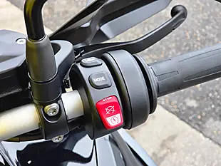 Used 2022 BMW F 850 Gs Te Triple Black Black - Interior and Exterior details 13