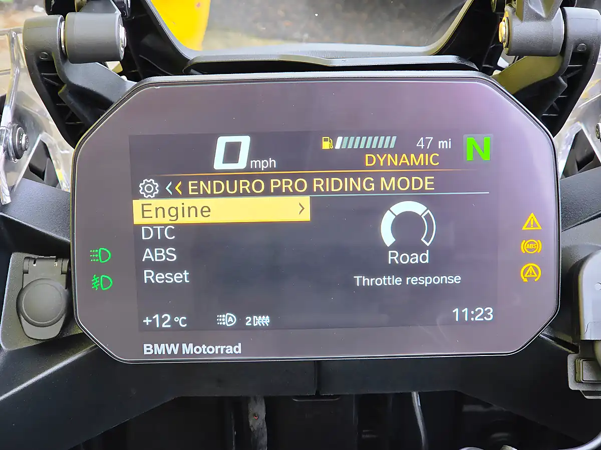 Used 2022 BMW F 850 Gs Te Triple Black Black - Interior and Exterior details 15