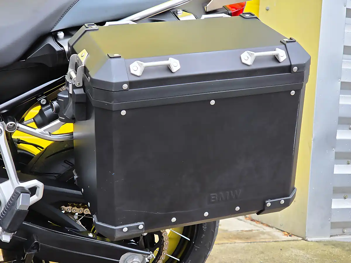 Used 2022 BMW F 850 Gs Te Triple Black Black - Interior and Exterior details 18