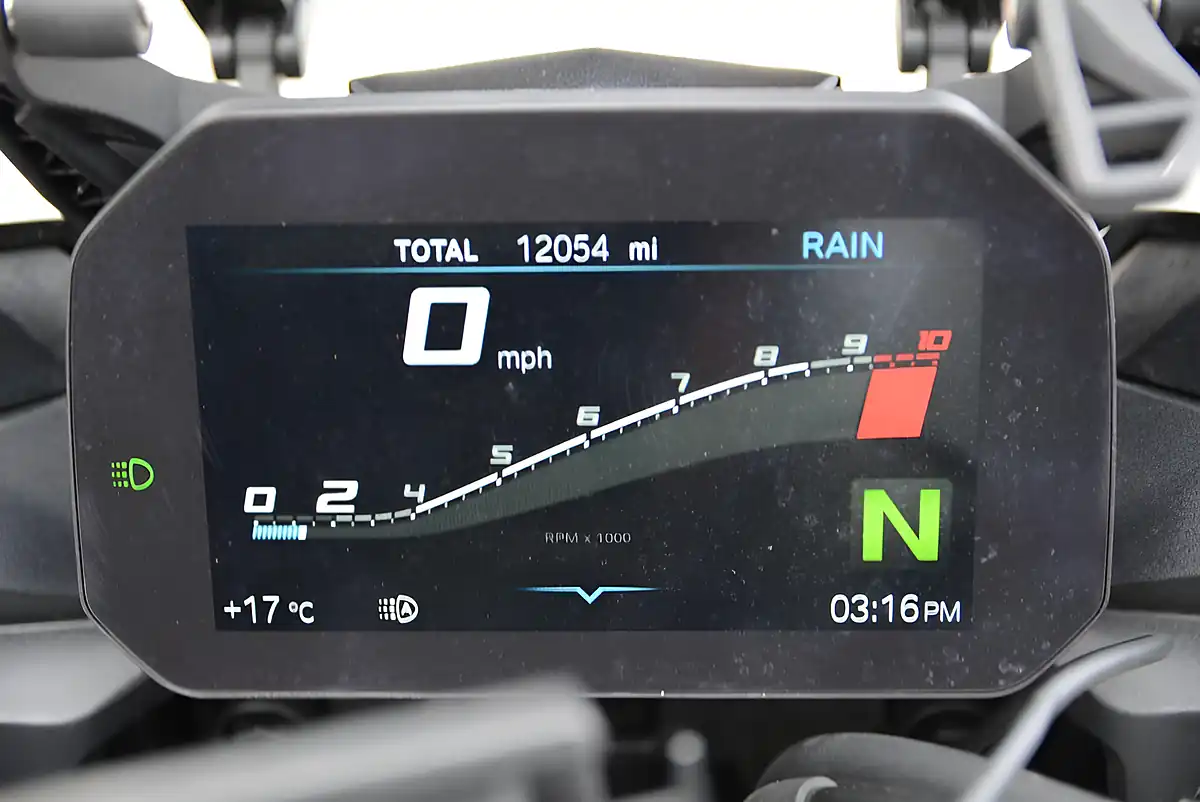 Used 2022 BMW F900 Te Black - Interior and Exterior details 12