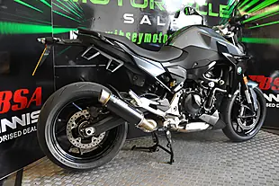 Used 2022 BMW F900R Blue - Interior and Exterior details 13