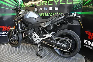 Used 2022 BMW F900R Blue - Interior and Exterior details 5
