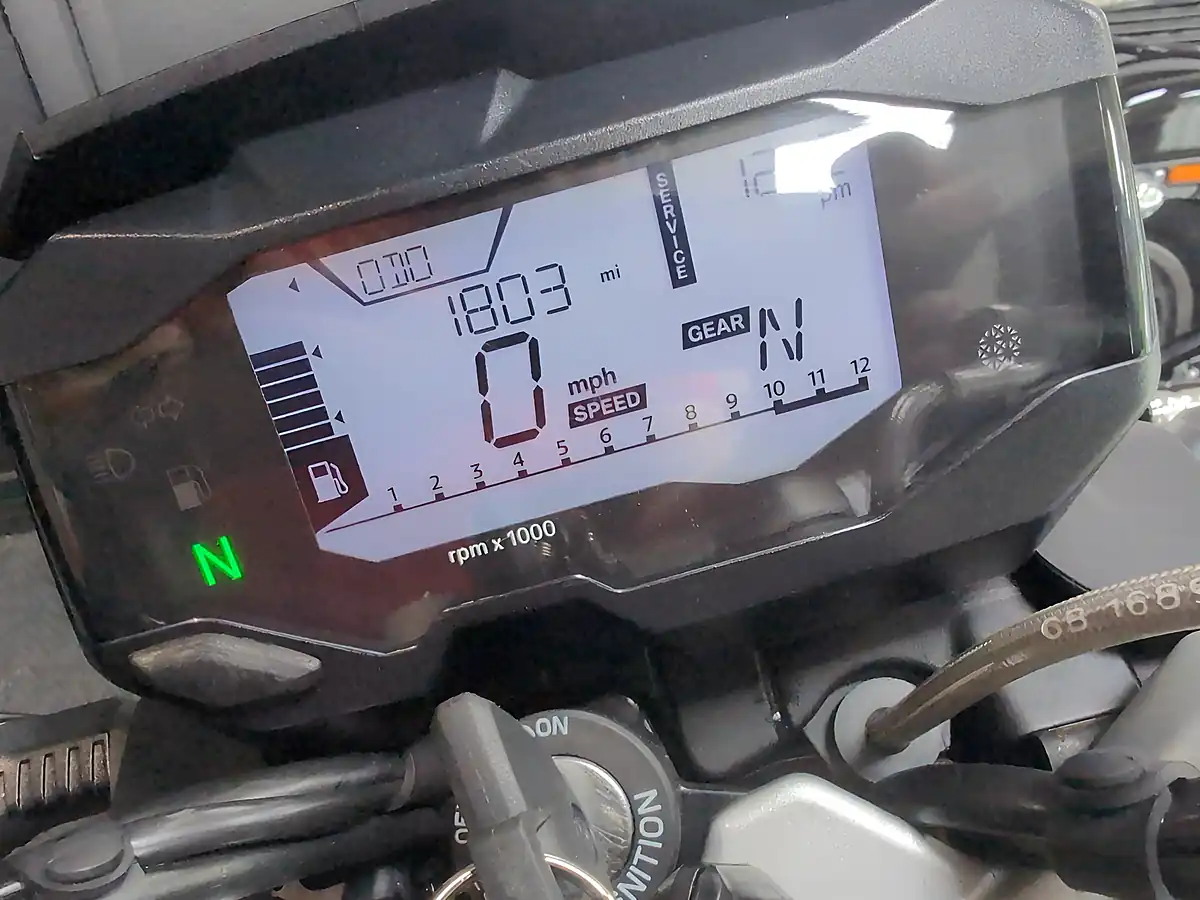 Used 2022 BMW G 310 R Standard White, Red and Blue - Interior and Exterior details 10