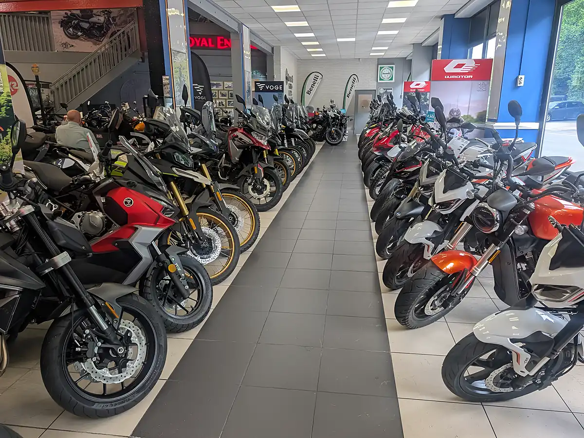 Used 2022 BMW G 310 R Standard White, Red and Blue - Interior and Exterior details 12
