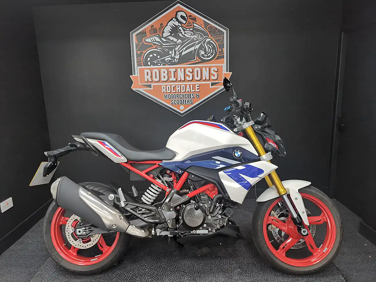 Used 2022 BMW G 310 R Standard White, Red and Blue - Interior and Exterior details 2