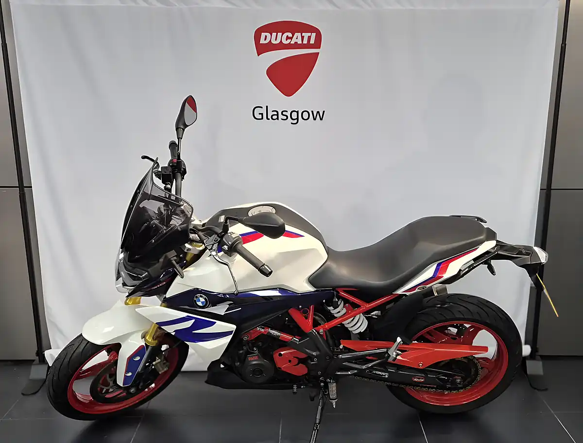 Used 2022 BMW G 310 R Tricolour White/Red/Blue - Interior and Exterior details 2