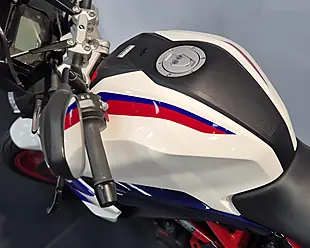 Used 2022 BMW G 310 R Tricolour White/Red/Blue - Interior and Exterior details 5
