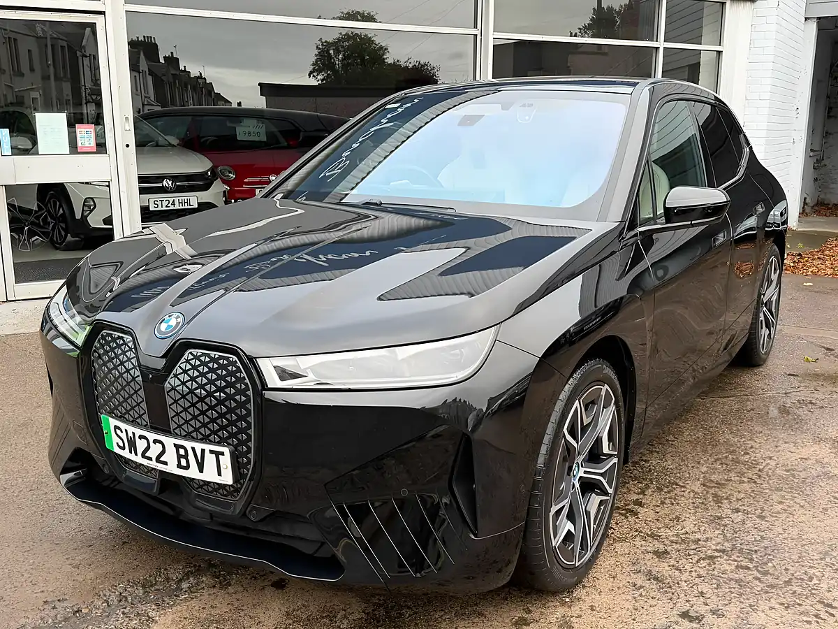 Used 2022 BMW Ix M Sport Black - Interior and Exterior details 9