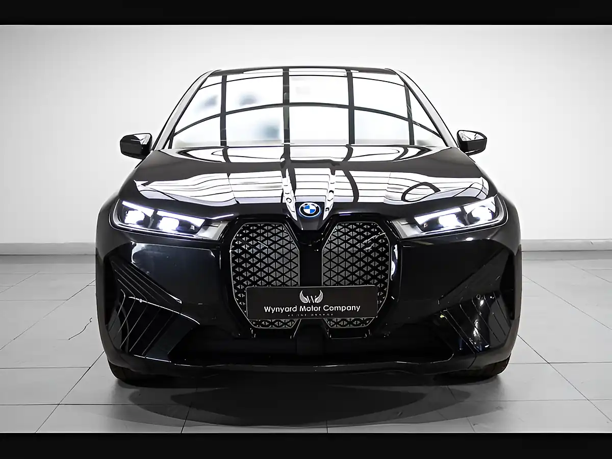 Used 2022 BMW Ix M Sport Black - Interior and Exterior details 4