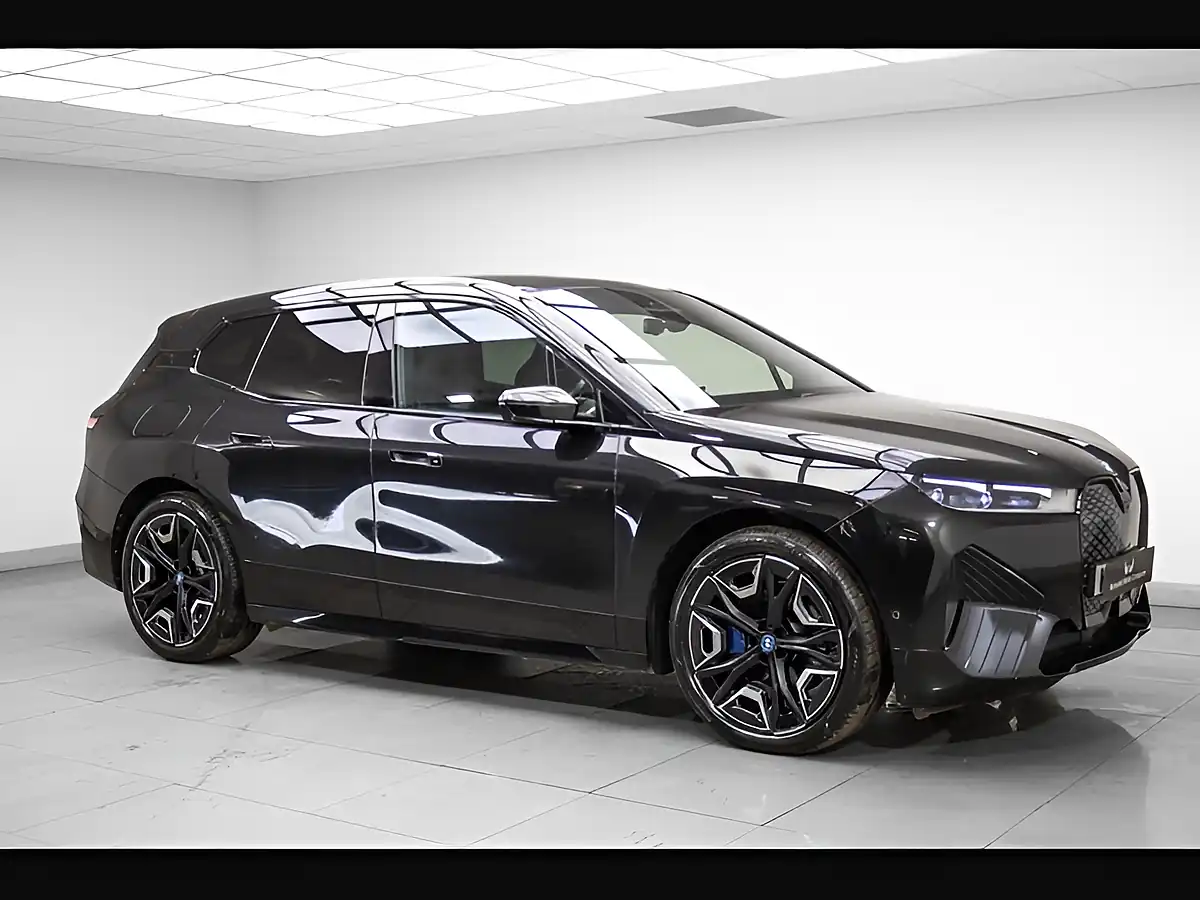 Used 2022 BMW Ix M Sport Black - Interior and Exterior details 7