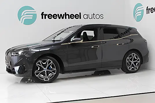 2022 BMW iX xDrive50 M Sport