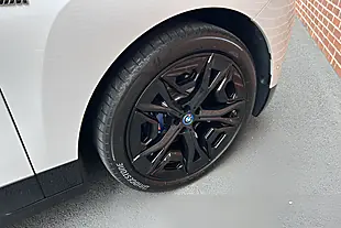 Used 2022 BMW Ix M60 White - Interior and Exterior details 19