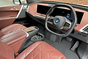 Used 2022 BMW Ix M60 White - Interior and Exterior details 4