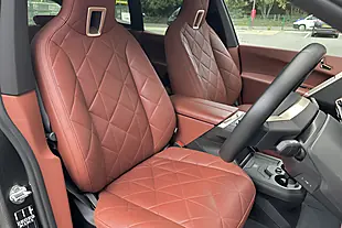 Used 2022 BMW Ix M60 White - Interior and Exterior details 8